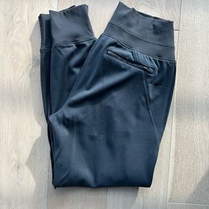 Athleta Venice Jogger in Black